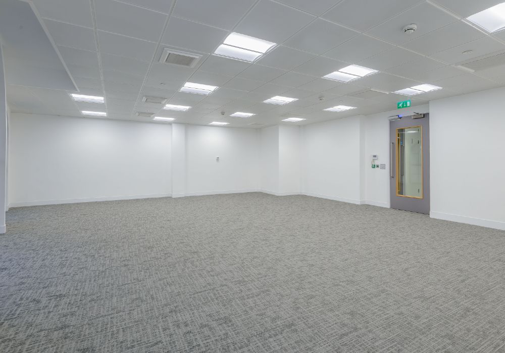 Available London Office Space 145 Leadenhall Street, London, EC3