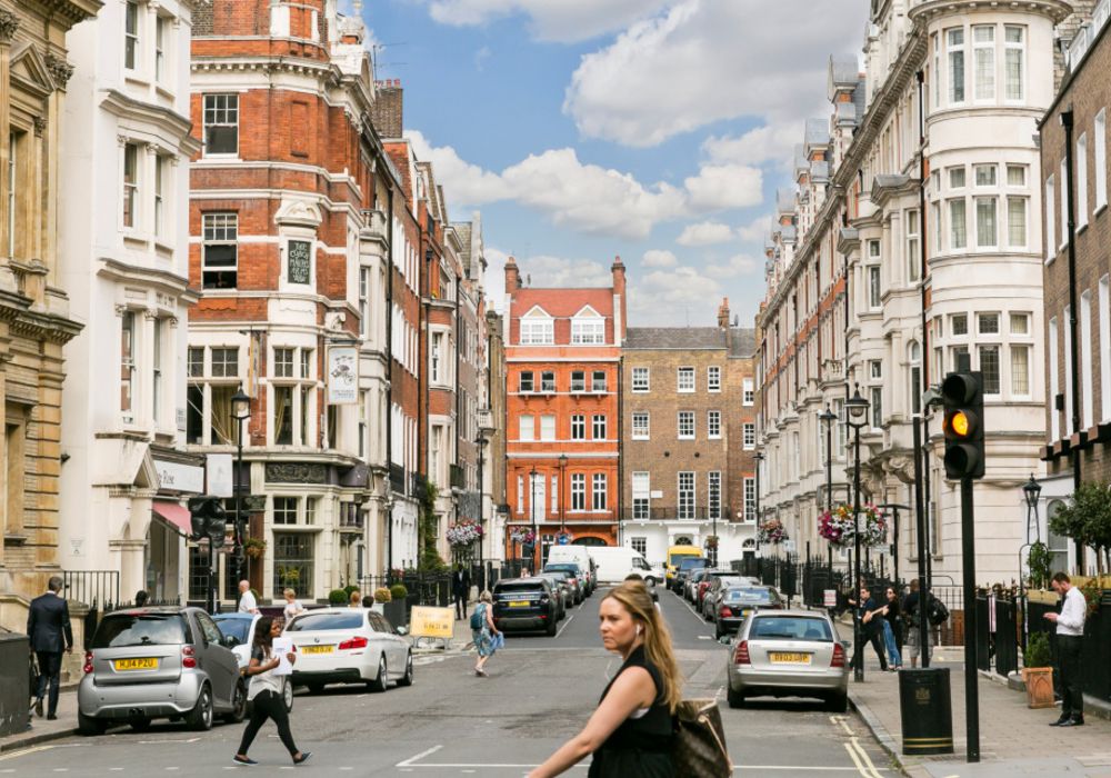 Office Rental London - Offices in W1 - Portland Street, Regent Street, Oxford Street, Soho, Chinatown, Soho Square, Oxford Street, Marylebone