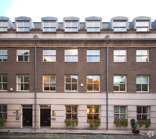 Coldbath Square