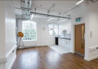 210 Tower Bridge Road