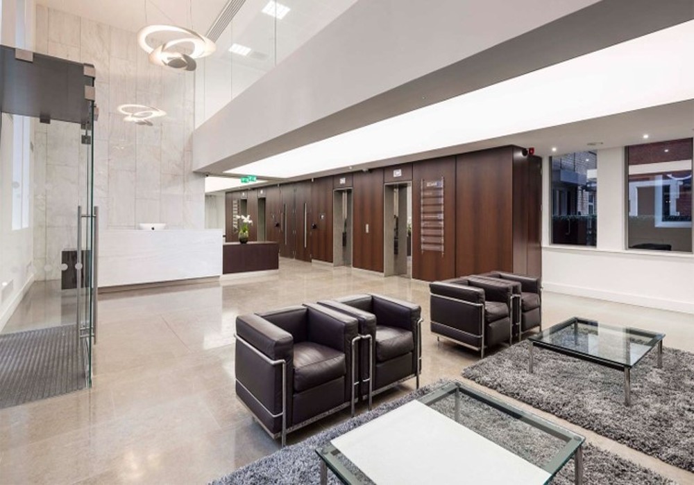68 Cornhill EC3