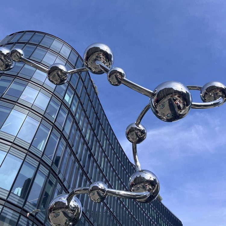 Flexible workspace