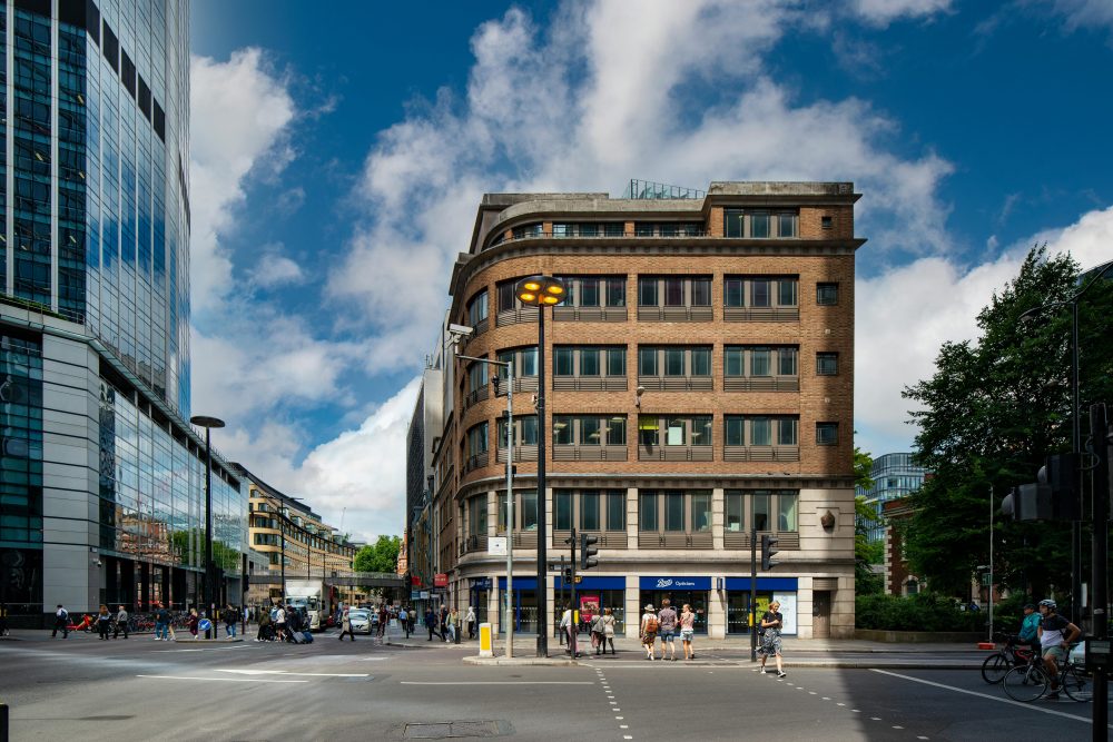 Bishopsgate Quarter, London, EC2M 3UE