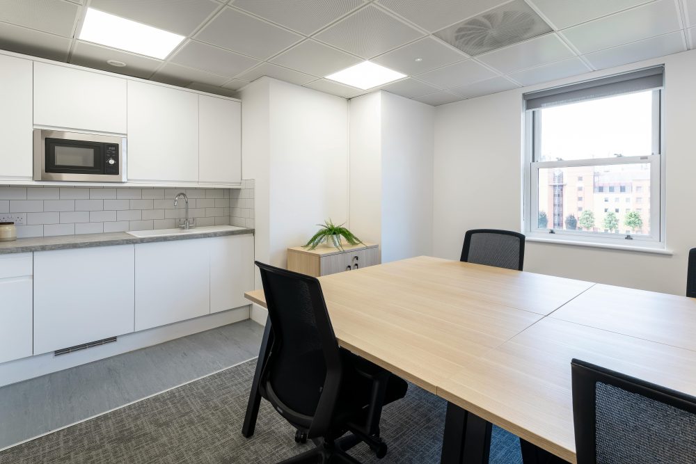 4 City Road, Moorgate, London, EC1, London, EC1Y 2AA
