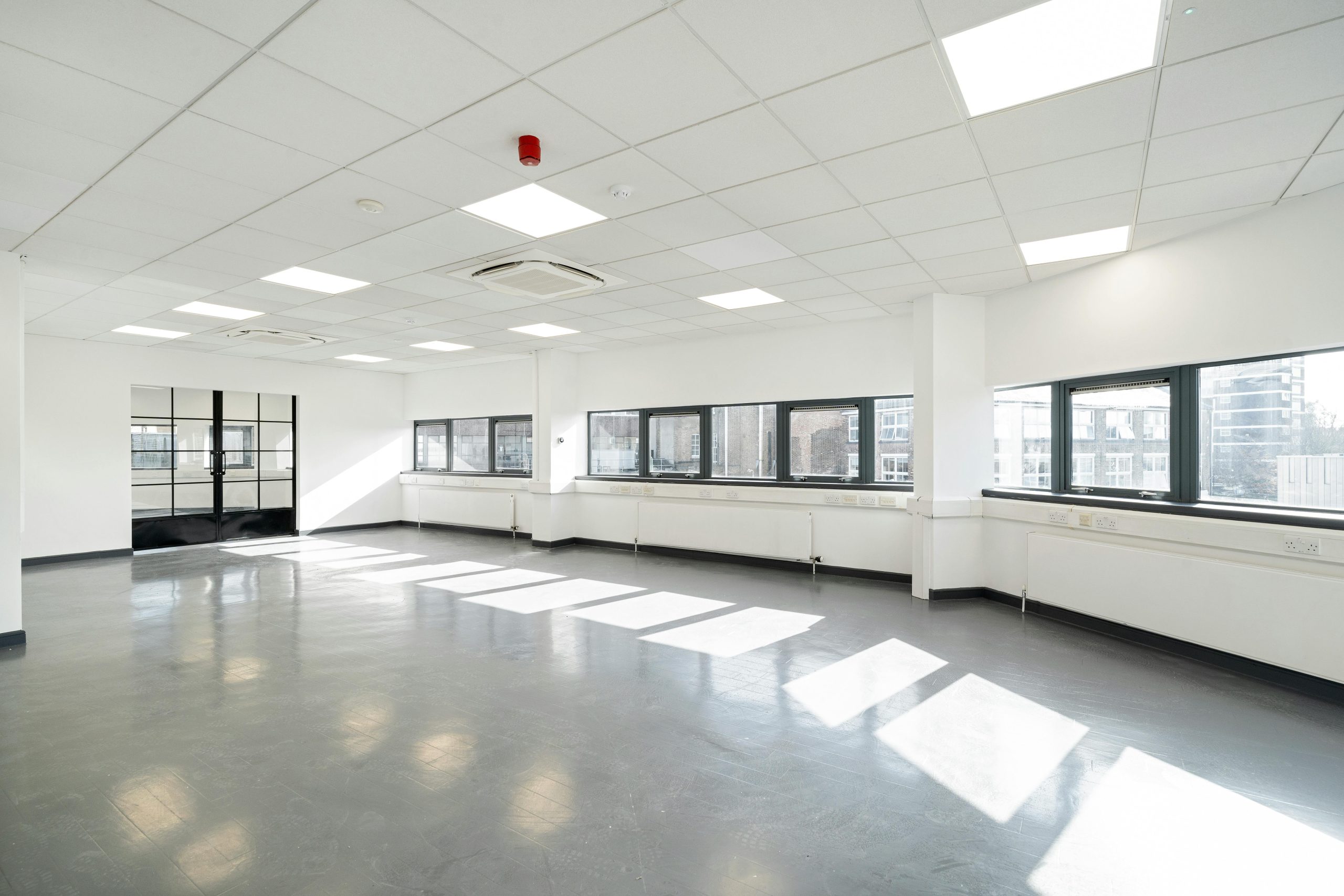 Unit 2000, London, NW5 3EW